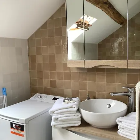 Pavillon De La Garde