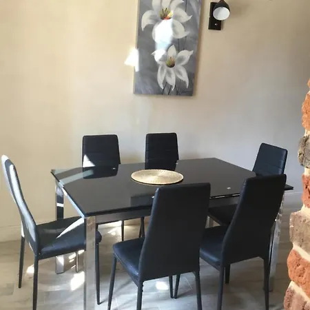 Nyaraló Pavillon De La Garde *