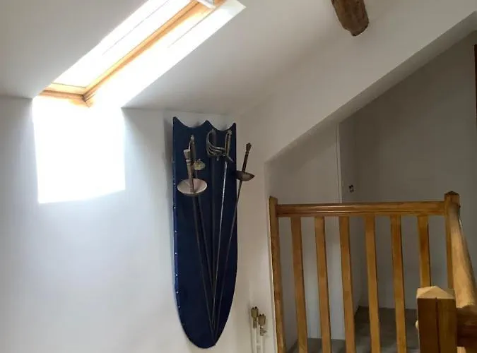 Pavillon De La Garde 펜션