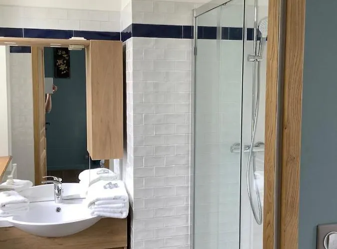 Pavillon De La Garde