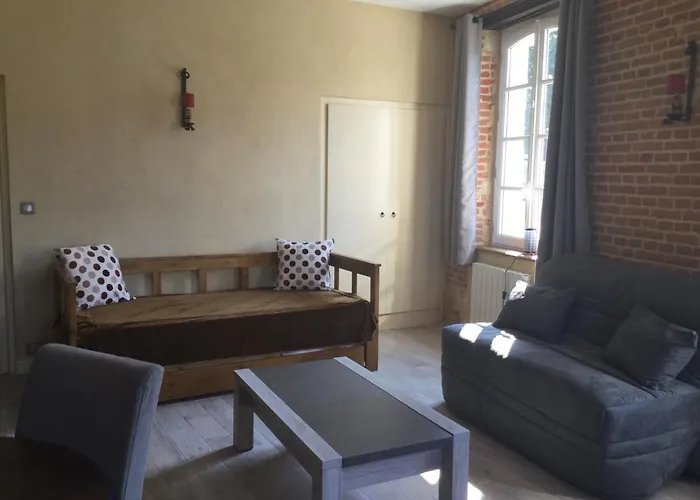 Pavillon De La Garde