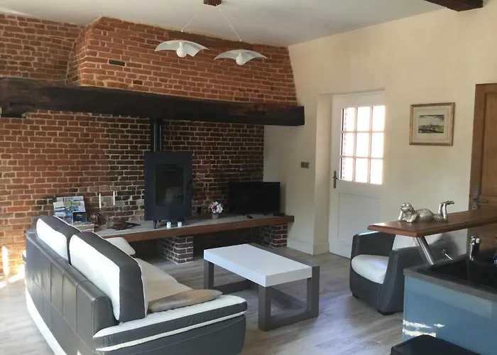 Pavillon De La Garde 펜션 *